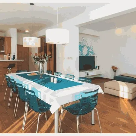 Family Home For A Perfect Holiday فيلة *